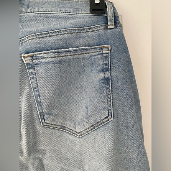 Loft Slim Flare Light Wash Denim Jeans Size 4 - Picture 4 of 5